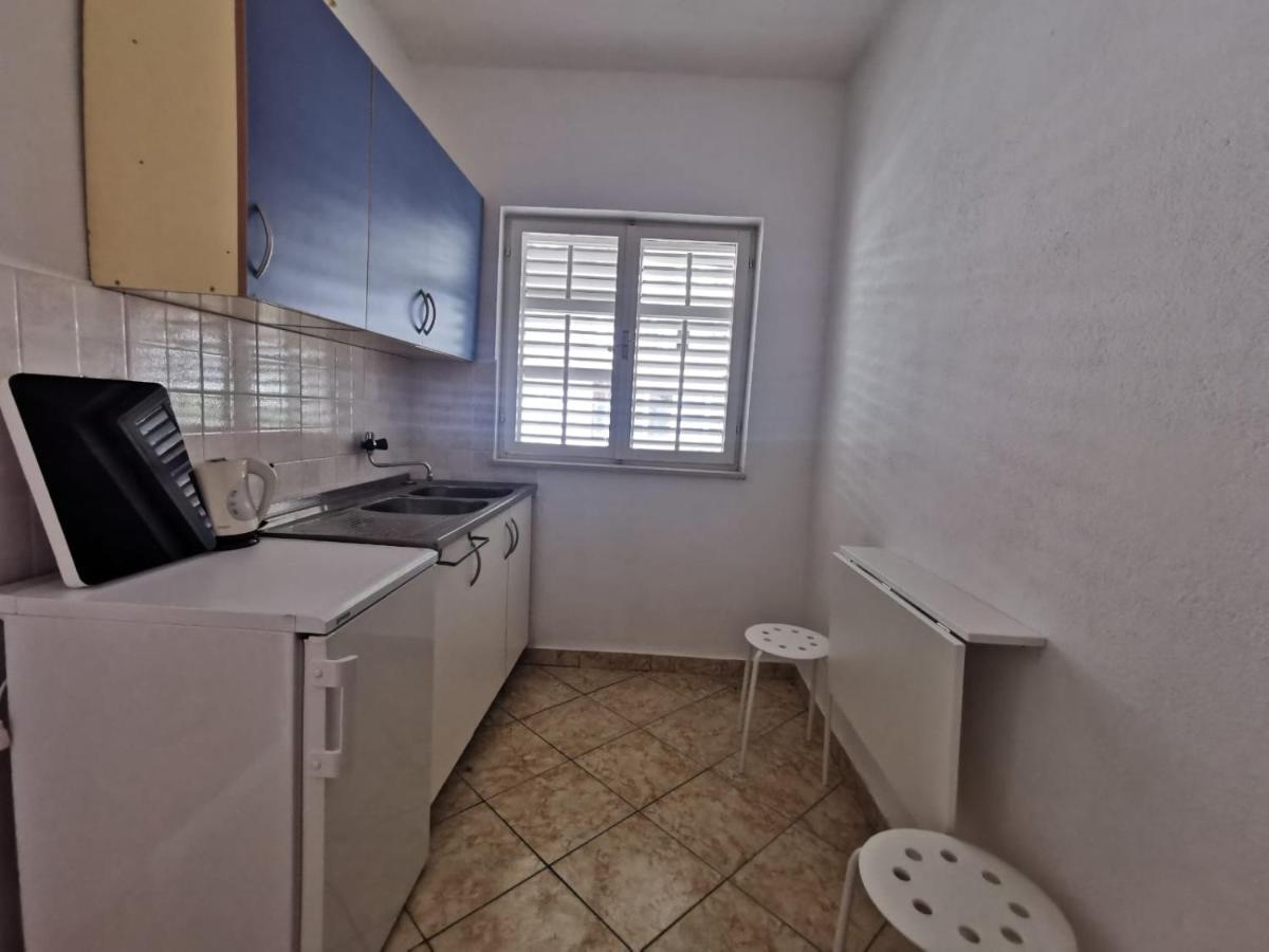 Apartments Angela מאקרסקה חדר תמונה